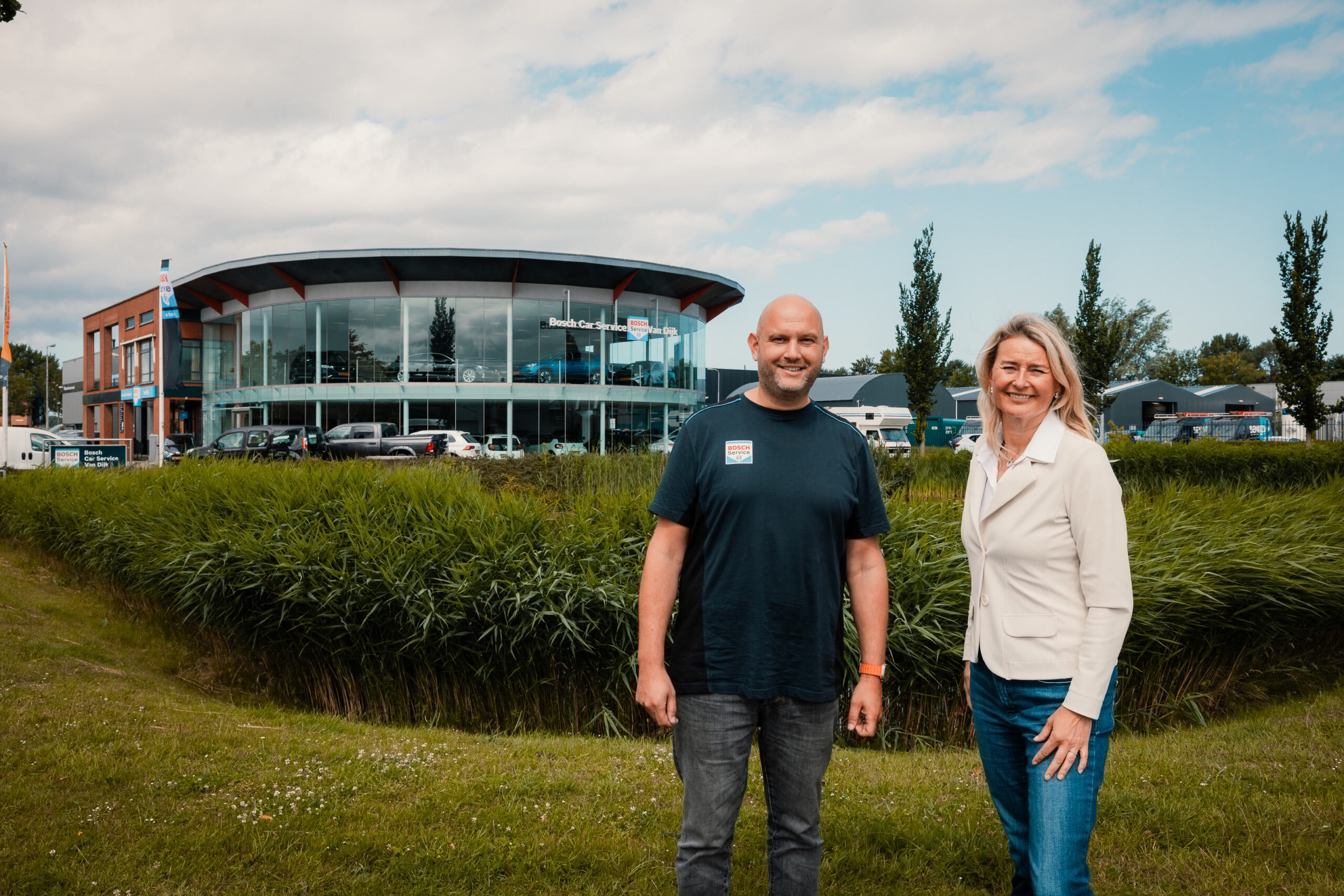 NLInvesteert-Bosch Car Service Van Dijk hero